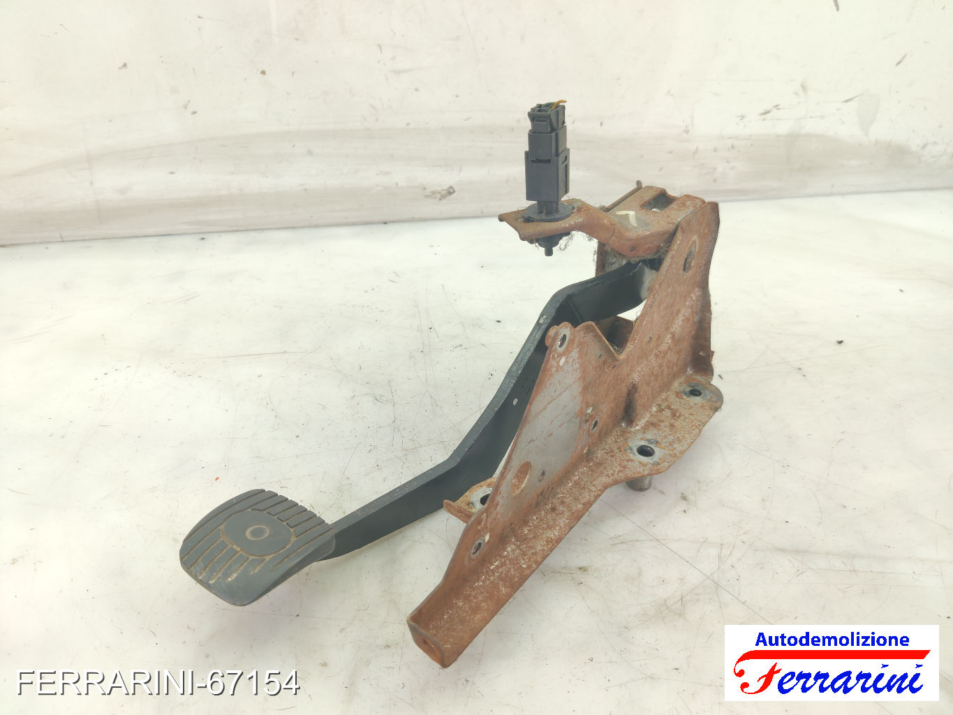 Pedale Freno NISSAN MICRA 3 K12 1.5 DCI 2003-2010 46501AX700, 46592 8