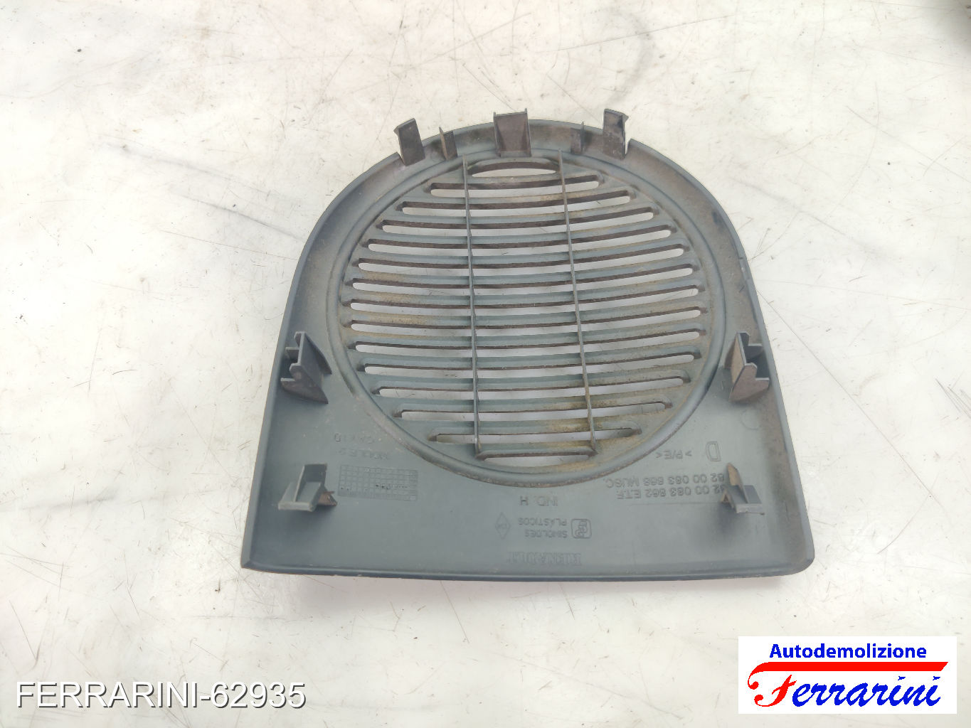 plastica grigia Cassa RENAULT CLIO 2 BB, CB 1998-2010 destro, dx 8200083862