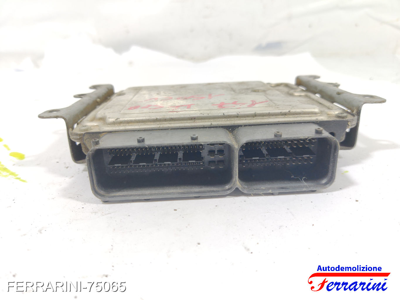 Centralina Motore ALFA ROMEO GT 937 1.9 JTD 2003-2010 55198812, 0281011896