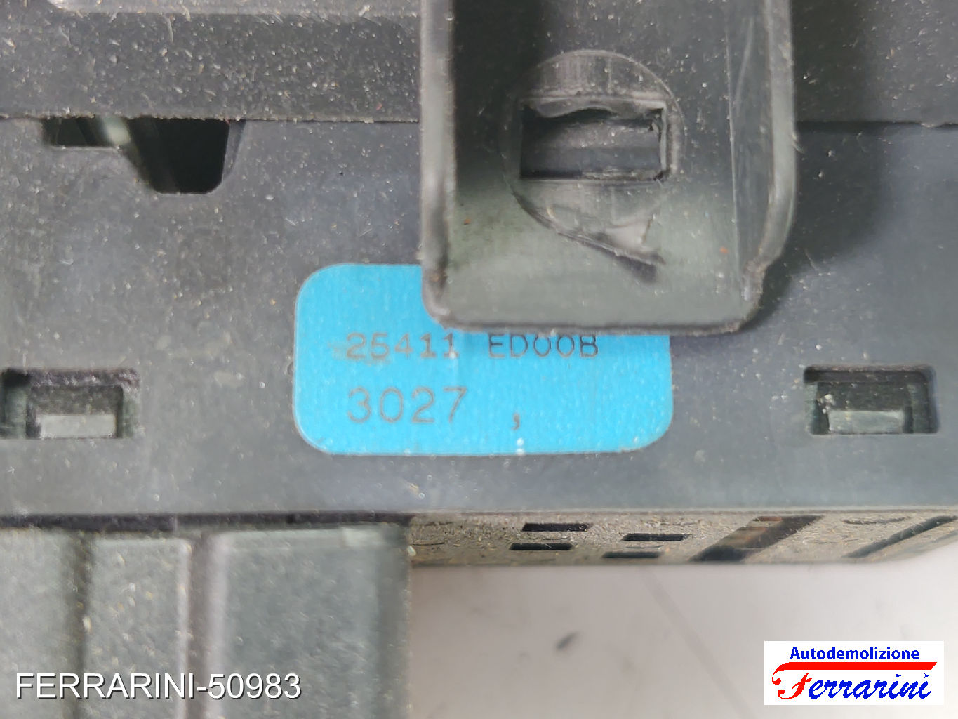 Pulsantiera Tastiera Alzavetro NISSAN CABSTAR F24M, F24W 2006-2013 destra, dx
