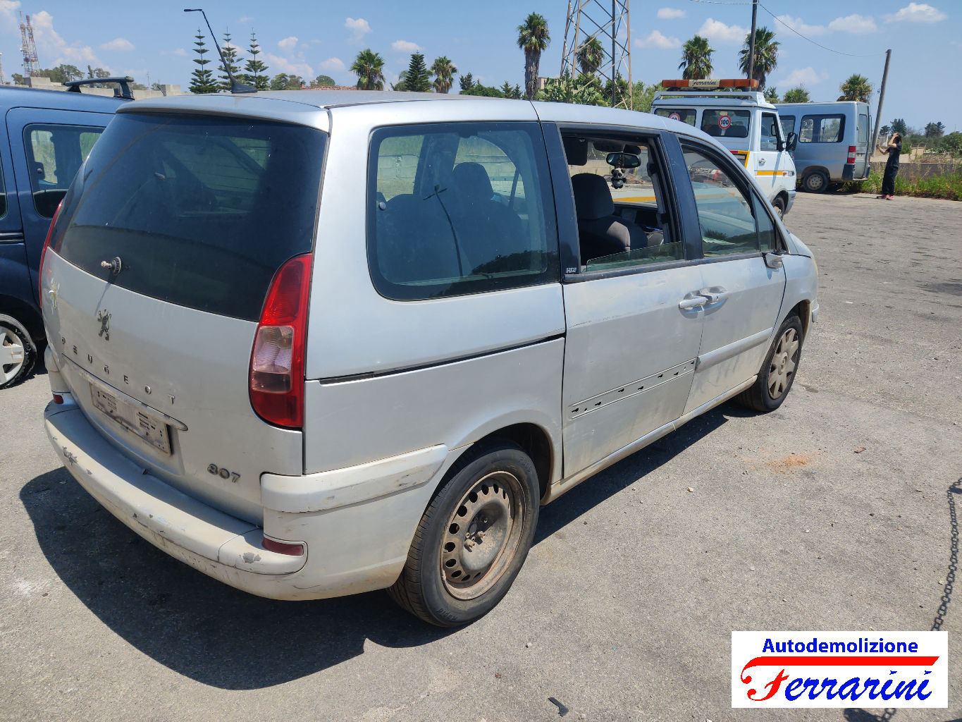 Peugeot 807 4