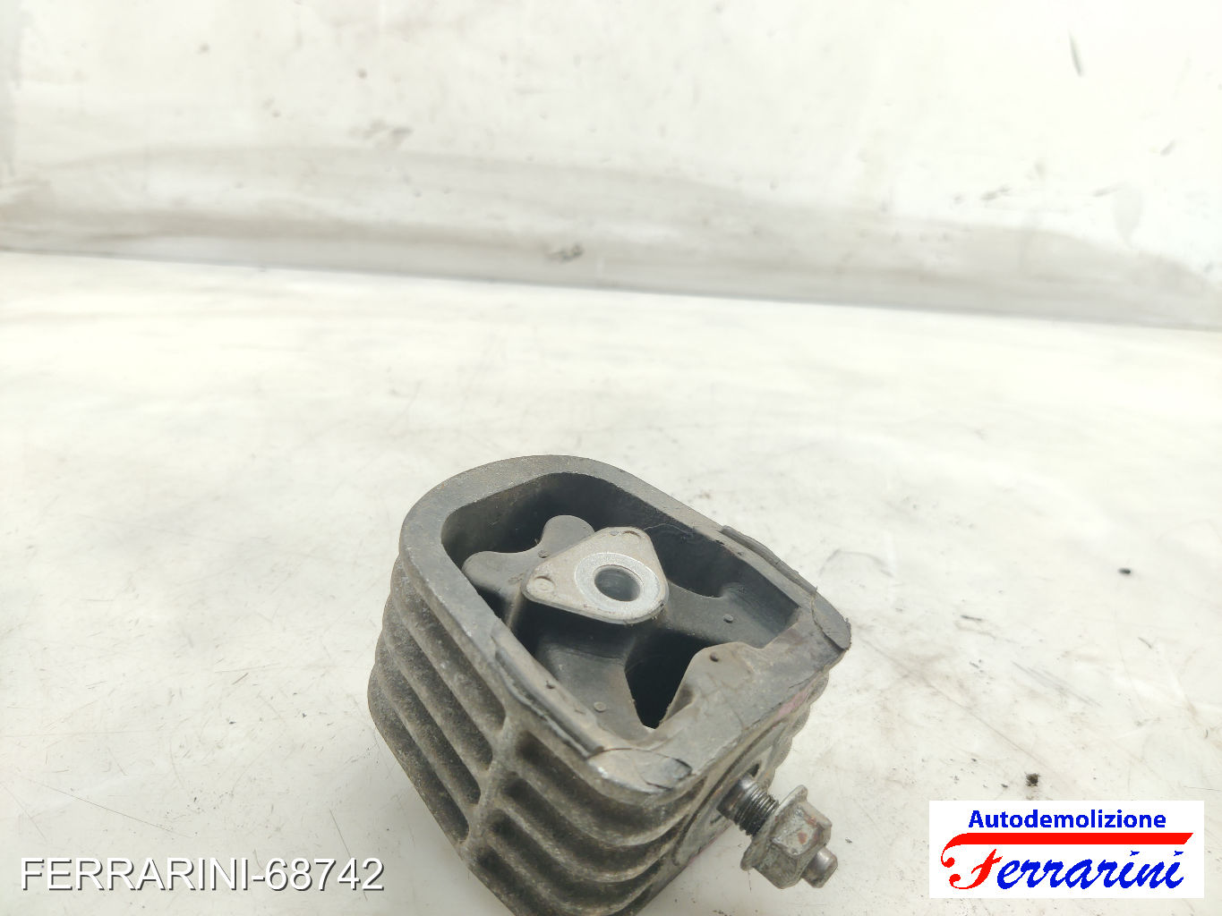 Supporto Motore MERCEDES CLASSE A W169 A 180 CDI 2004-2012 A1692401017