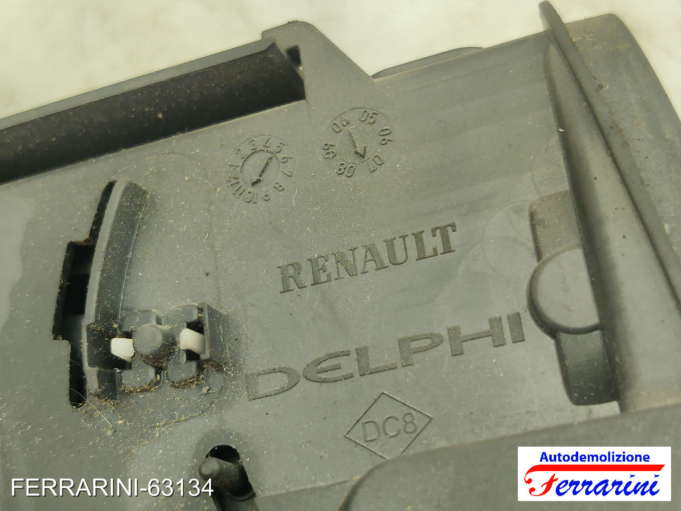 Devioluci RENAULT CLIO 3 BR0/1, CR0/1 2005-2014 8200245449, 88103006457