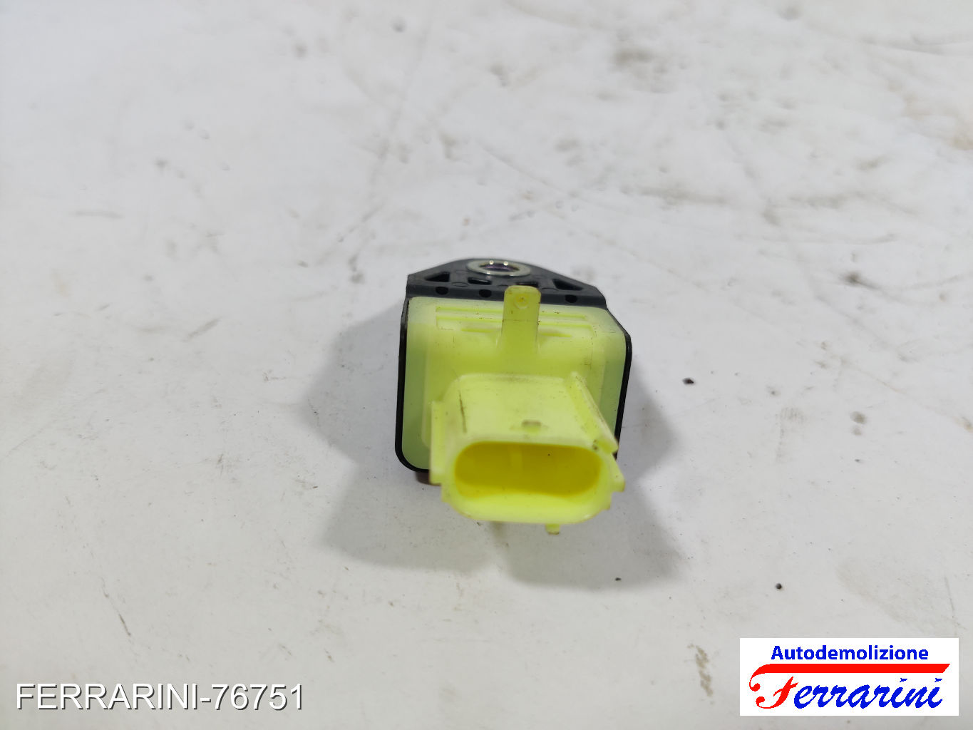 Sensore Airbag impatto anteriore TOYOTA IQ J1 2009-2015 8983174010