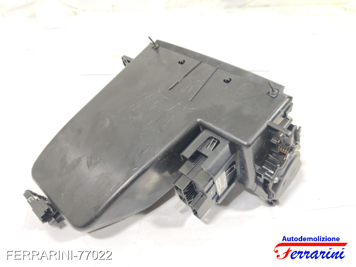 portaoggetti console centrale Posacenere FORD EDGE 2015-2018 EM2BR061A08AB