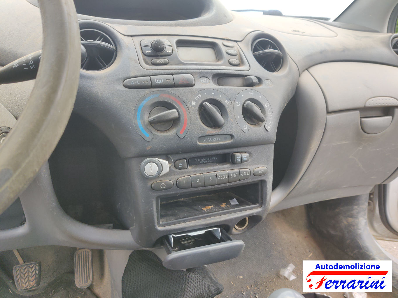Toyota Yaris P1 1.0 68CV 1999-2005