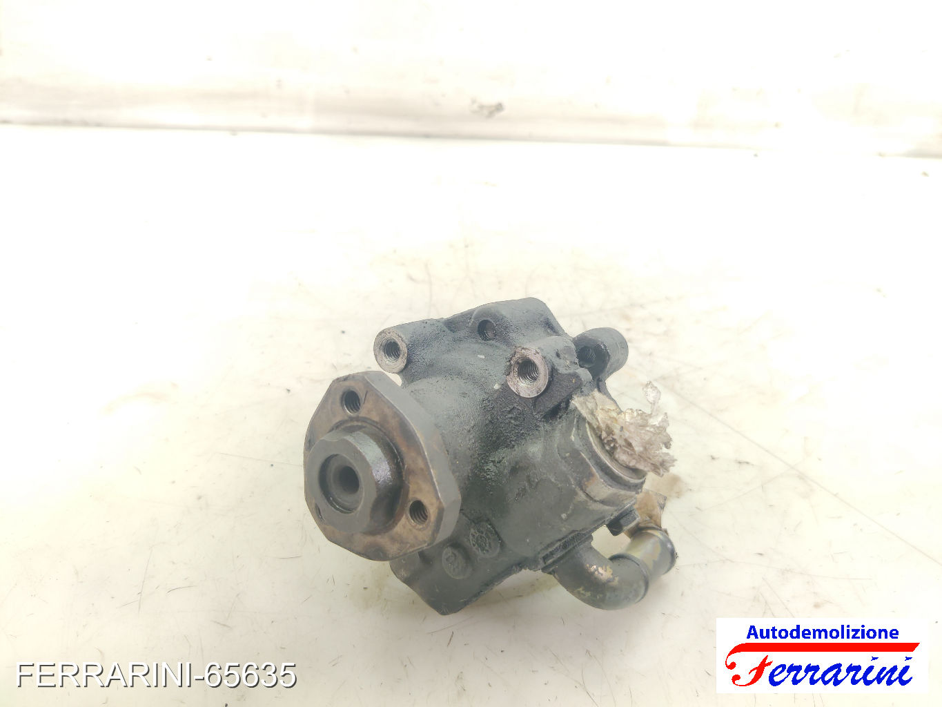 Pompa Servosterzo VW PASSAT VARIANT 3B6 1.9 TDI 2000-2005 8D0145156T