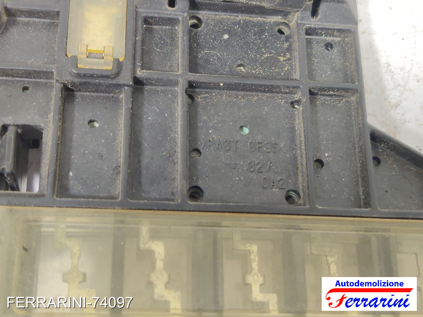 portafusibili positivo batteria NISSAN QASHQAI 1 J10, JJ10E, NJ10 1.5 DCI