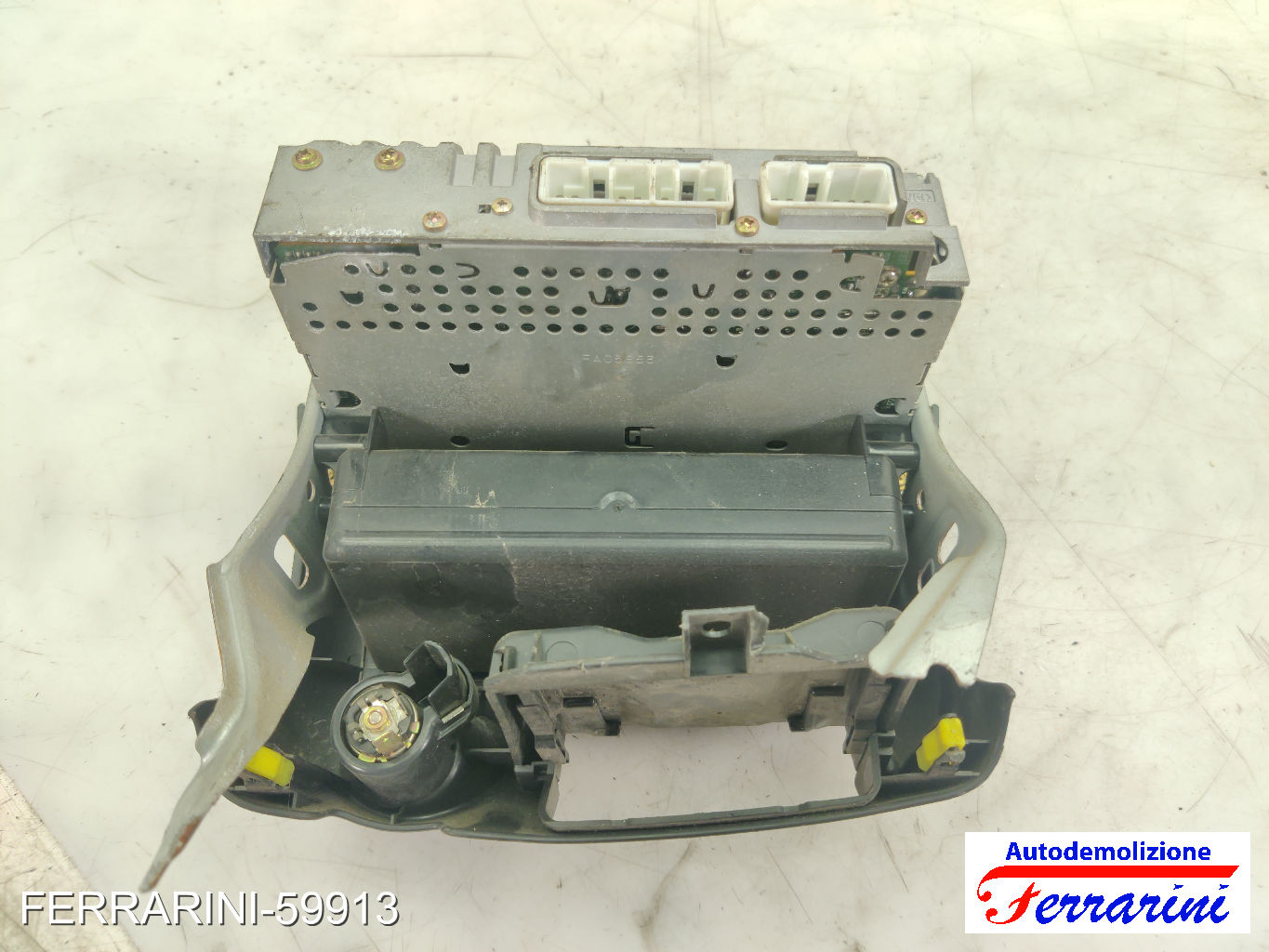 Stereo Radio TOYOTA YARIS VERSO P2 2000-2005 8612052260, CQMS0270A, 8611052121