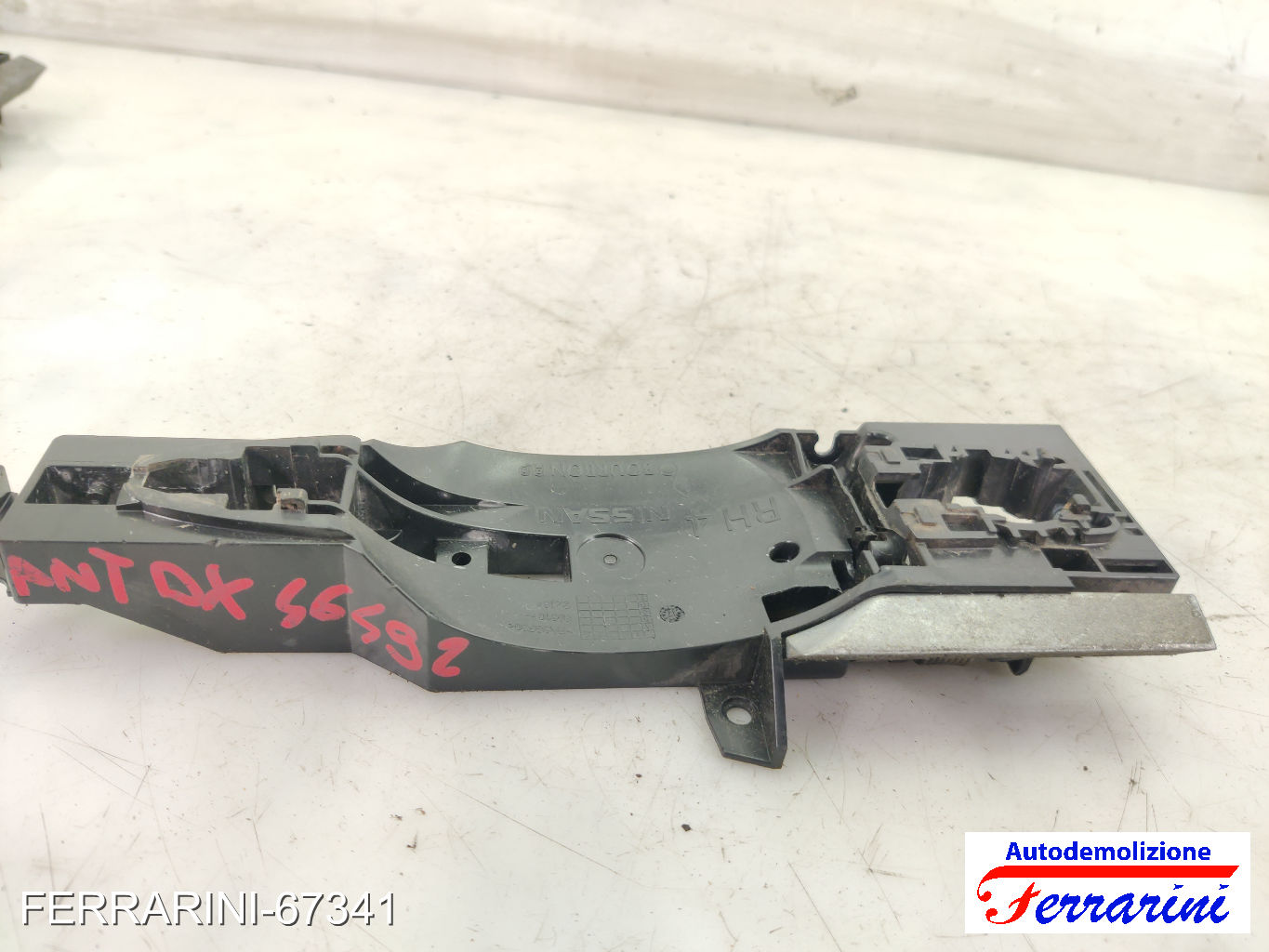 Supporto Maniglia Esterna NISSAN QASHQAI 2 J11 2013-2023 destro, dx, frontale