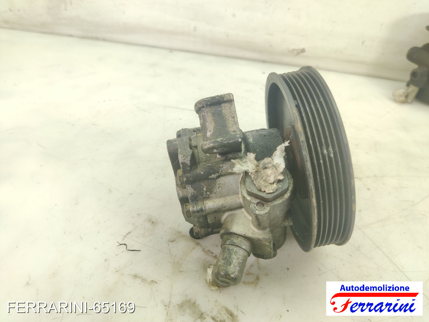 Pompa Servosterzo AUDI A6 AT 4B5 2.5 TDI 1997-2005 4B0145155R, 4B0145155RX