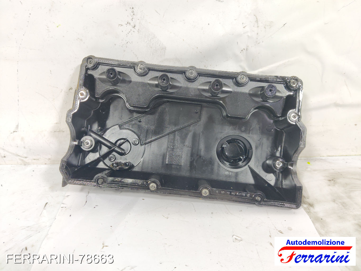 Coperchio Punterie Valvole VW PASSAT VARIANT 3B6 1.9 TDI 2000-2005 8