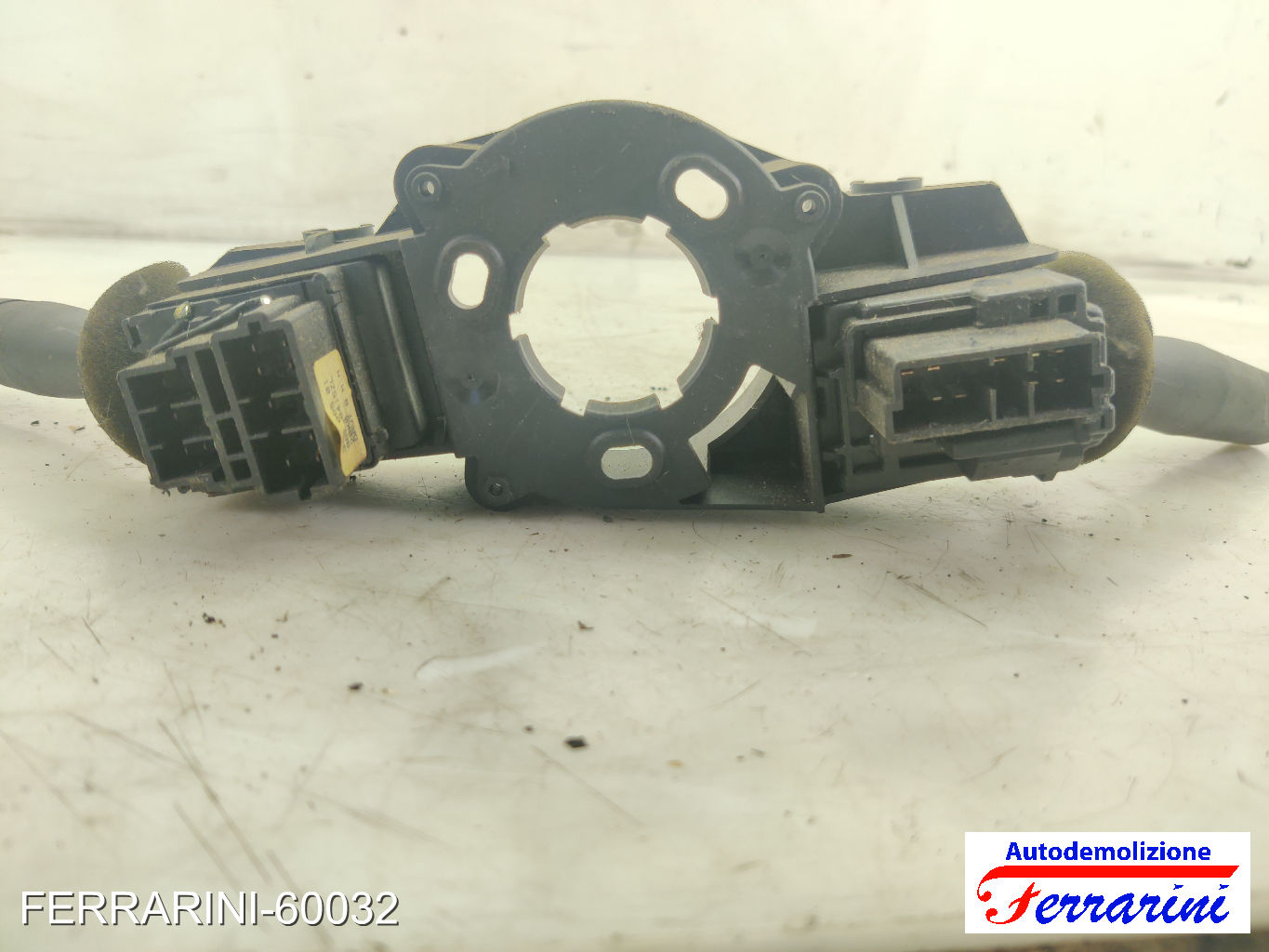 Devioluci PEUGEOT PARTNER COMBISPACE 5, G 2000-2008 9620376580, 6239L3