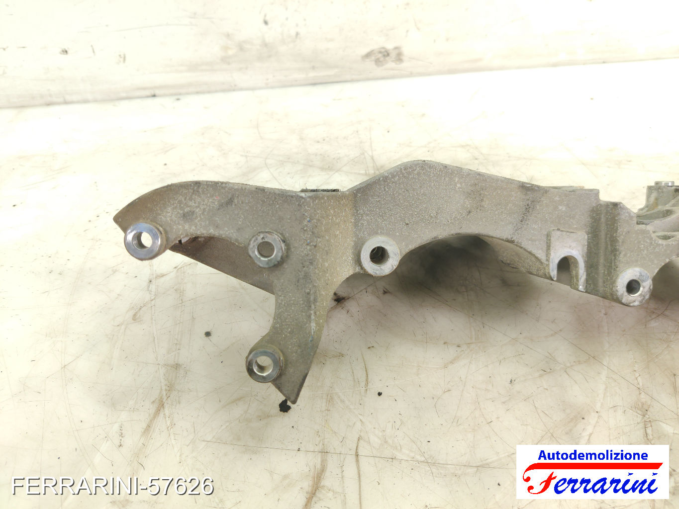 ATD supporto staffa alternatore pompa idroguida VW NEW BEETLE 1C1, 9C1 1.9 TDI
