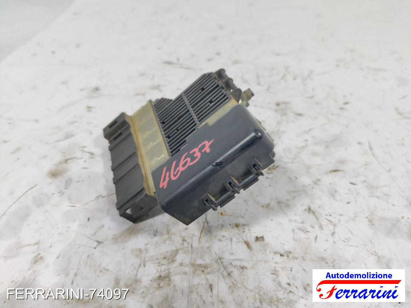 portafusibili positivo batteria NISSAN QASHQAI 1 J10, JJ10E, NJ10 1.5 DCI 6