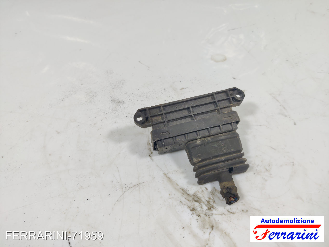 motorino di regolazione fari ALFA ROMEO GT 937 2003-2010 46807765