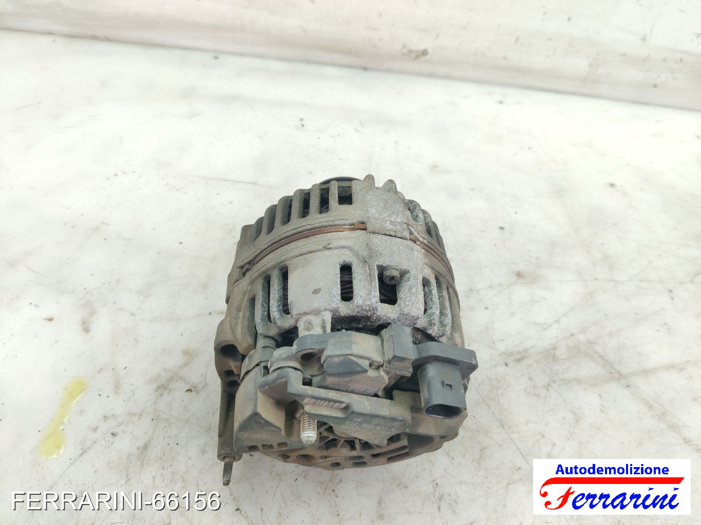 Alternatore VW POLO 6N2 1.4 16V 1999-2001 037903025M, 037903025H, 0124325013