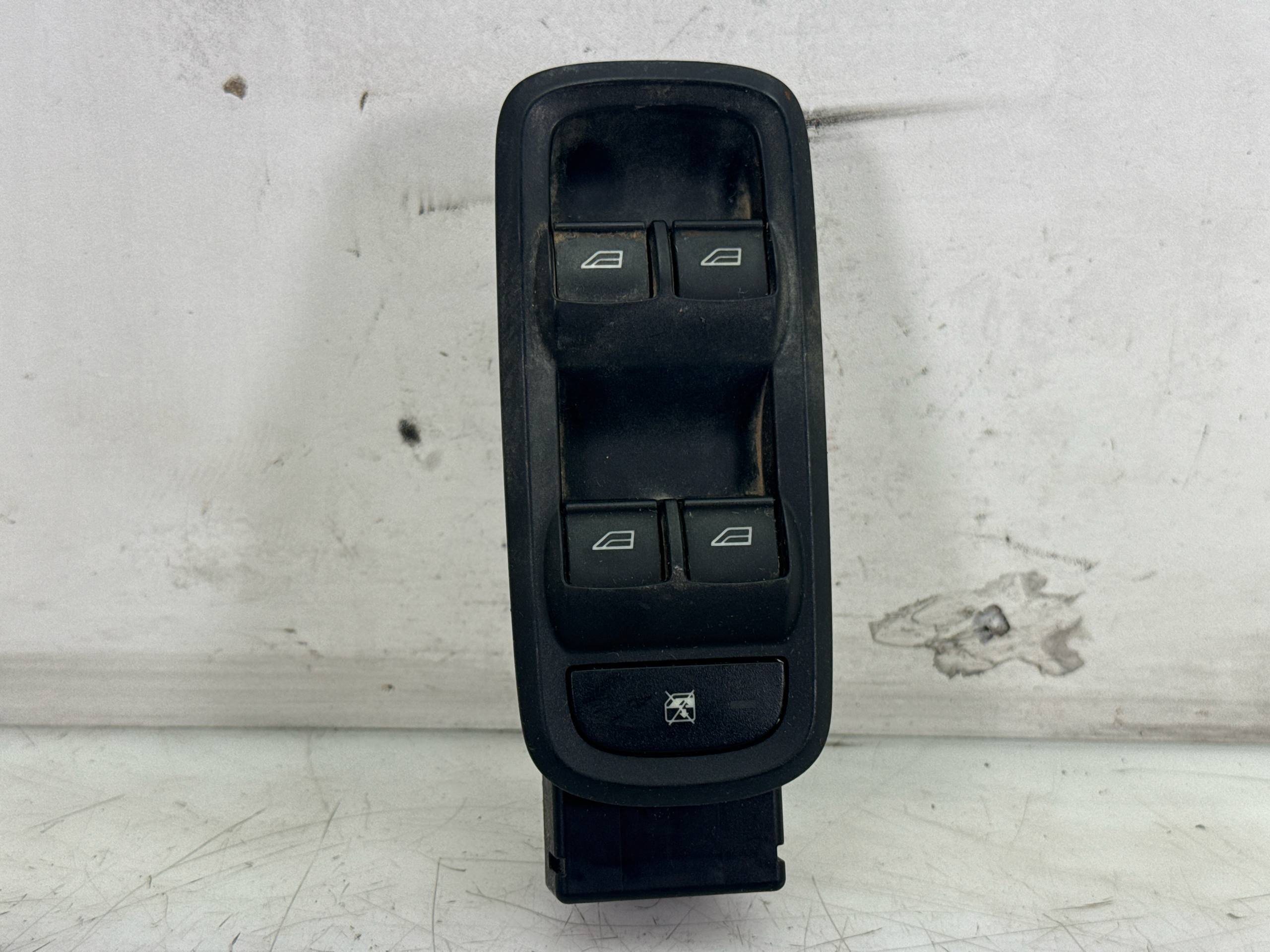 Pulsantiera Tastiera Alzavetro FORD FIESTA 6 CB1, CCN 2008-2012 sinistra, sx