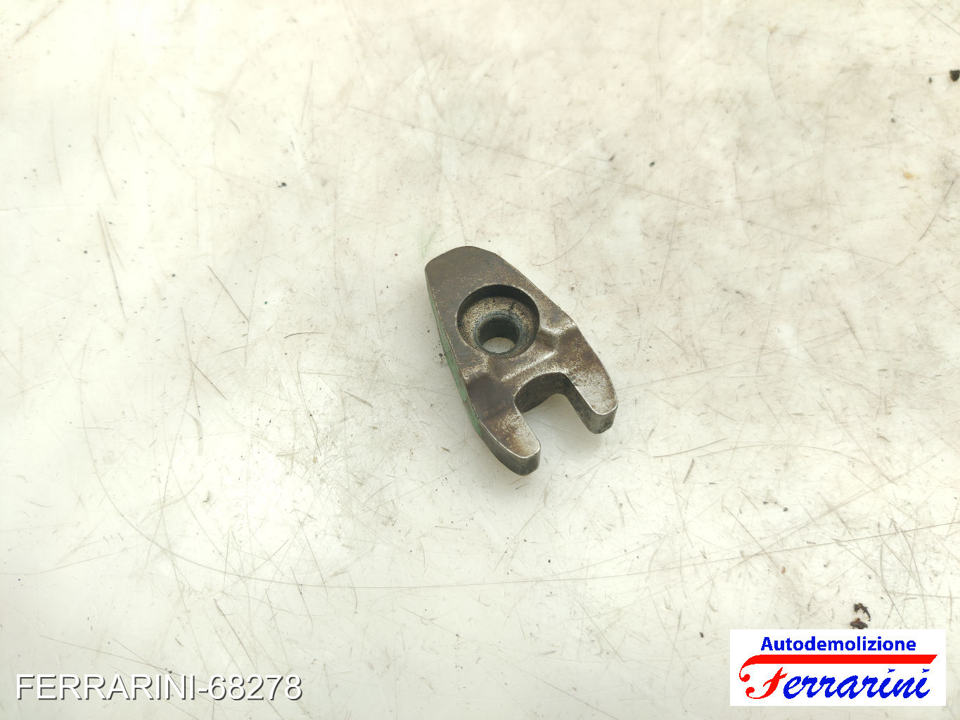 kit 4 staffe iniettori CITROEN C2 JM 1.4 HDI 2003-2009 198263, 1233685, 198283