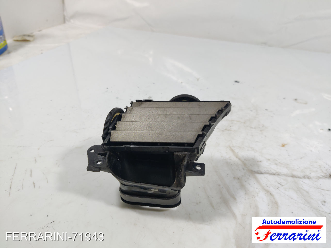 Bocchetta Areazione LANCIA YPSILON 843 2003-2011 destra, dx, frontale, anteriore 8