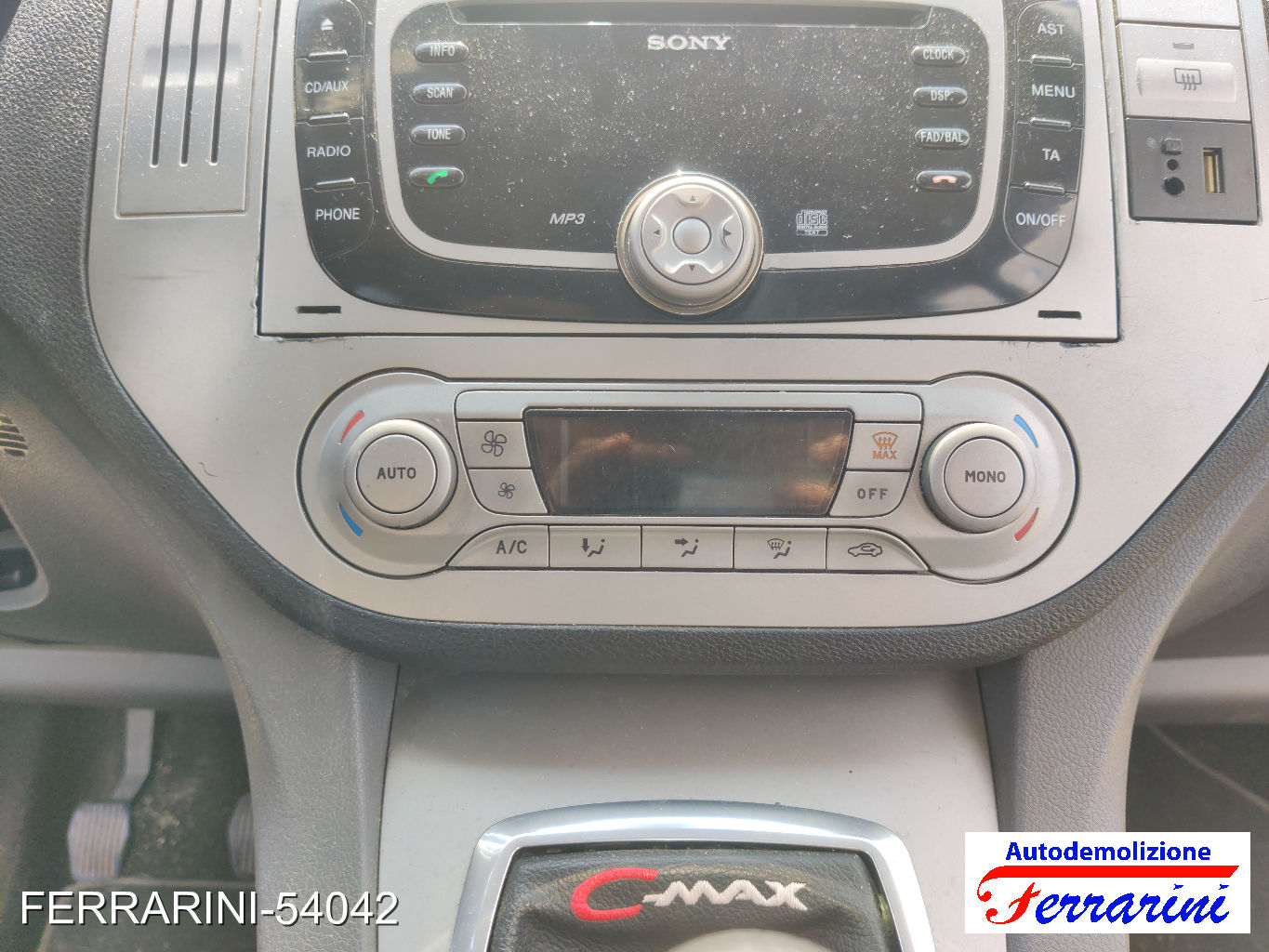 Ford C-Max 31