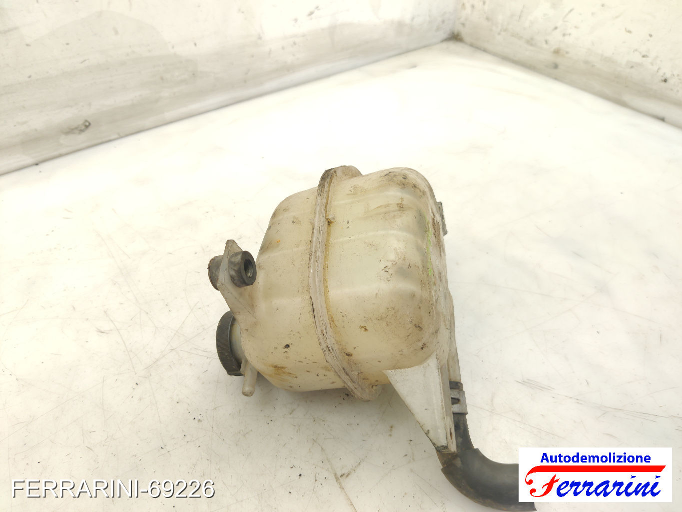 Vaschetta Liquido Motore SUZUKI LIANA 1.4 DDIS 2004-2007 1793073J00, 1307HQ