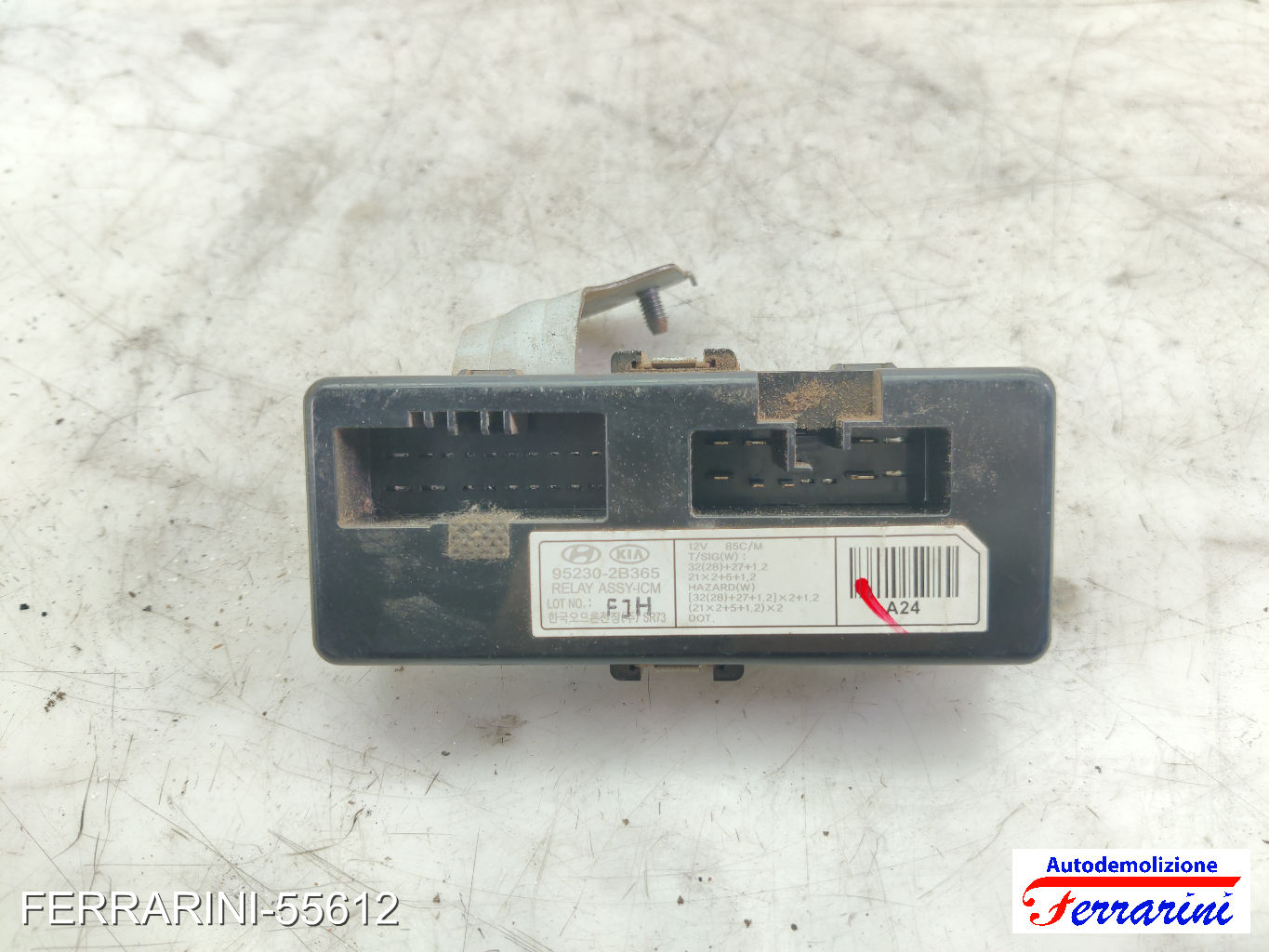 Centralina Immobilizzatore HYUNDAI SANTA FE 2 CM 2010-2012 952302B365