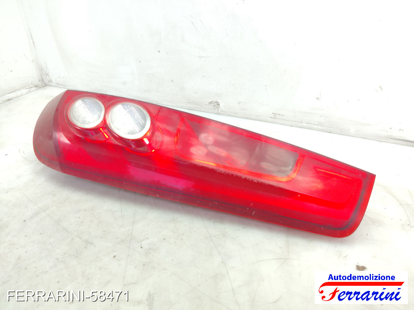 Fanalino Stop Posteriore FORD FIESTA 5 JD, JH 2001-2008 destro, dx 1437625 8