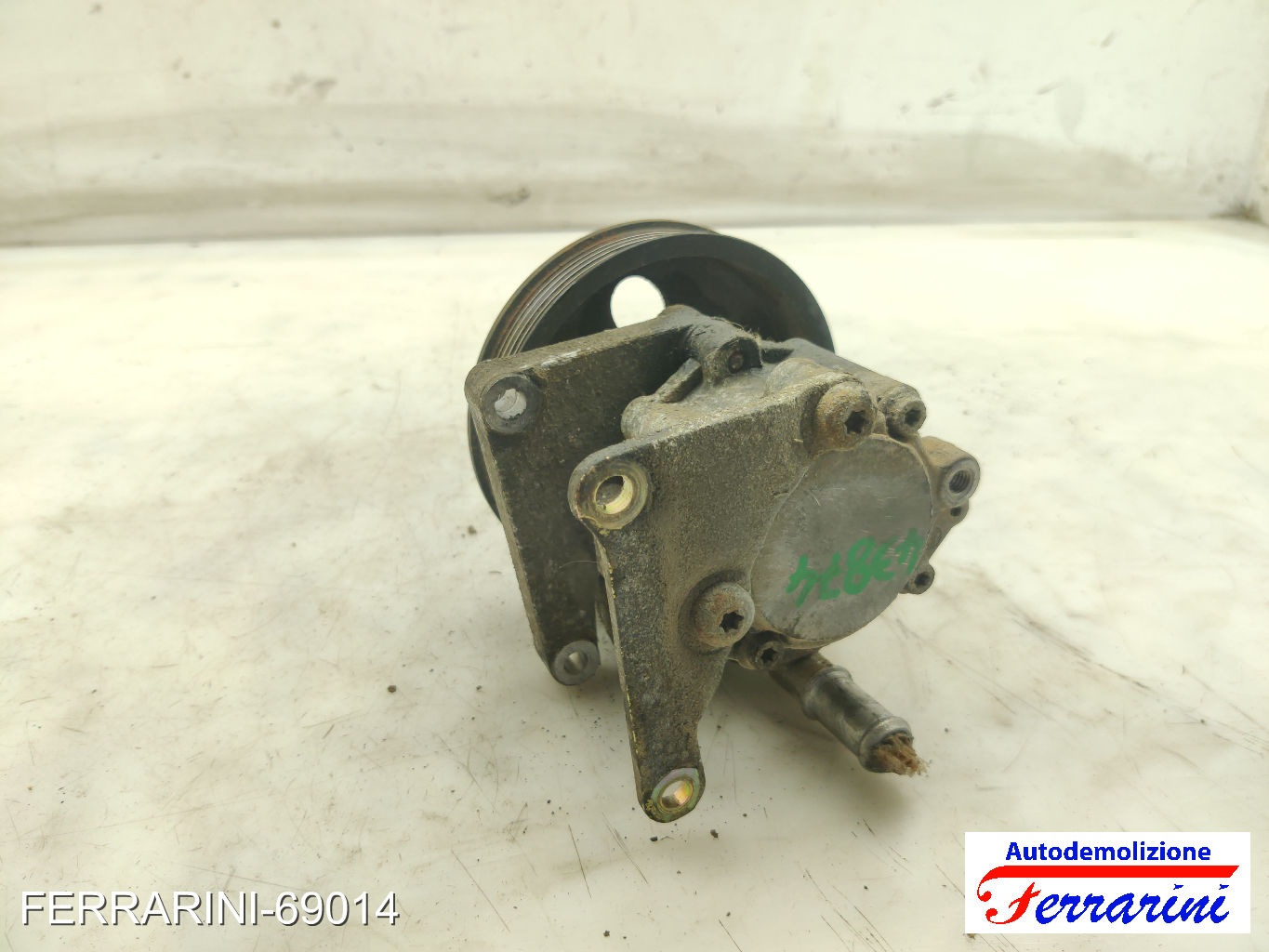 Pompa Servosterzo MERCEDES VITO 638/2 V 230 1996-2003 0024662901, 0024663001
