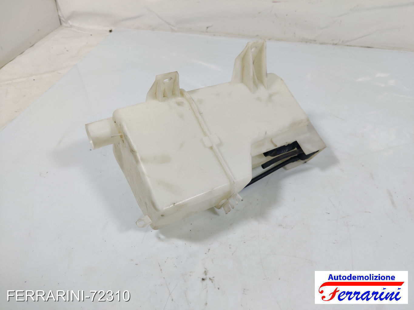 Vaschetta Tergicristallo MG MG ZS SUV 2017-2023 Frontale 10361598, B35CC20S