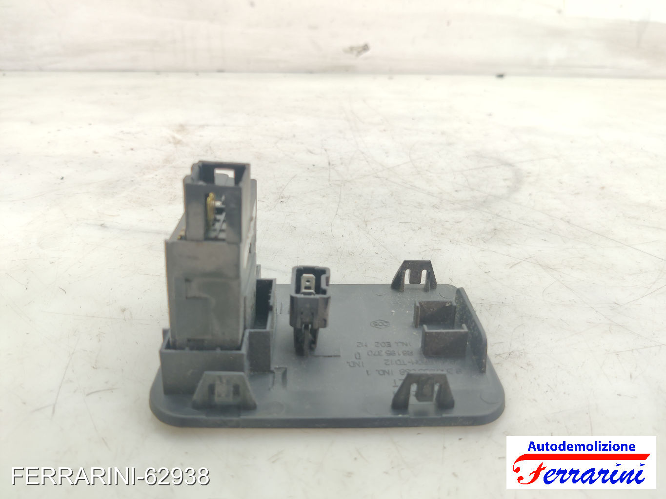 regolazione altezza fari RENAULT CLIO 2 BB, CB 1998-2010 8200060042, 8200069068