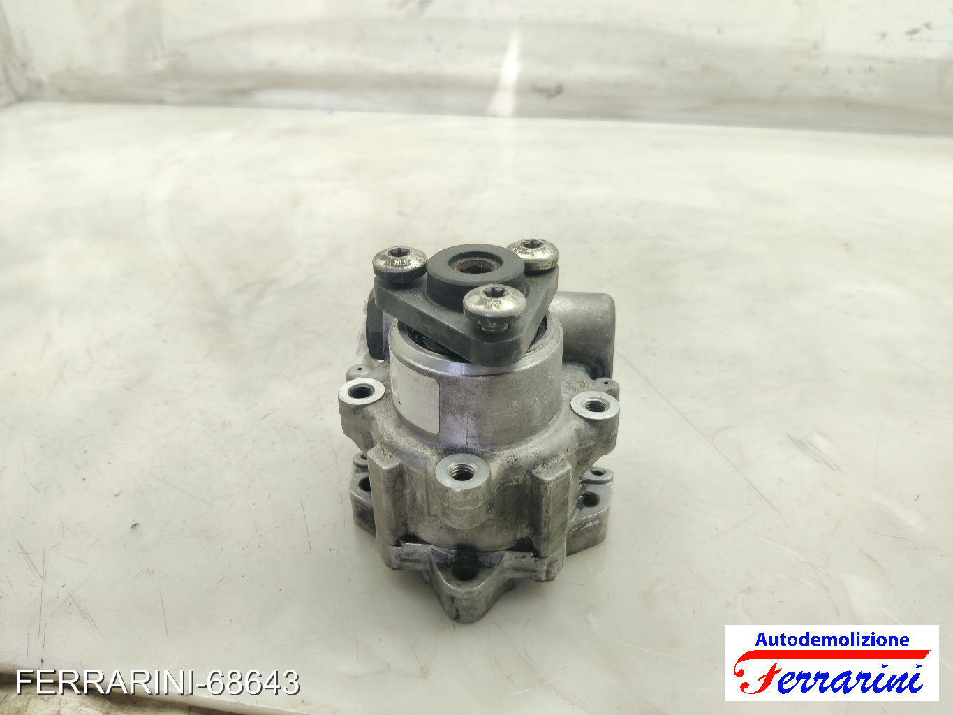 Pompa Servosterzo VW PASSAT VARIANT 3B6 1.9 TDI 2000-2005 8E0145153J 7