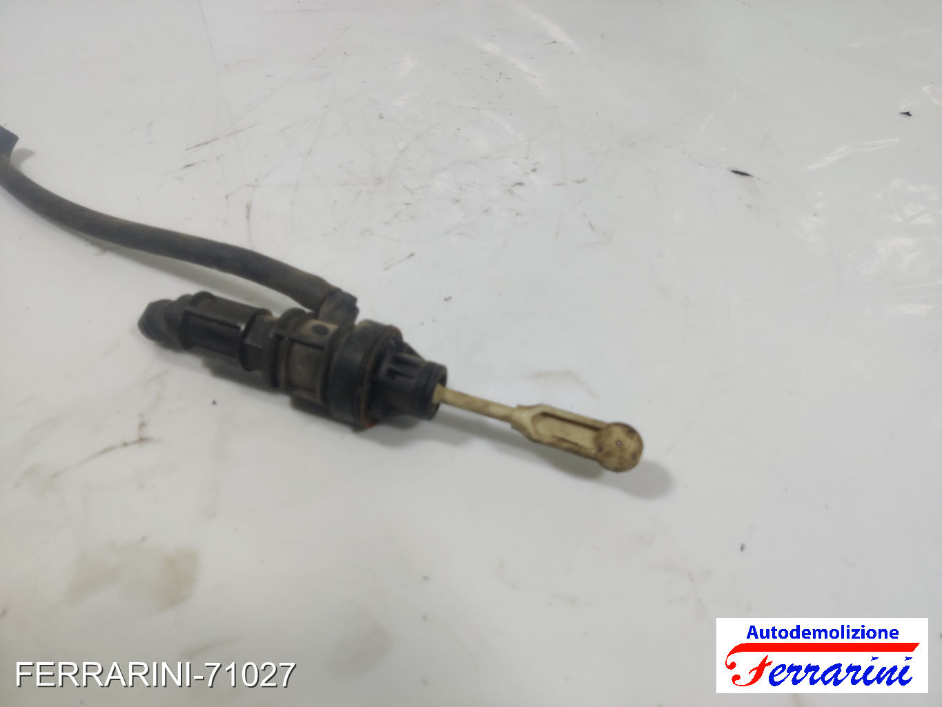 Cilindro Pedale Frizione RENAULT MASTER 3 EV, HV, UV 2.3 DCI 100 RWD 2010-2023 10