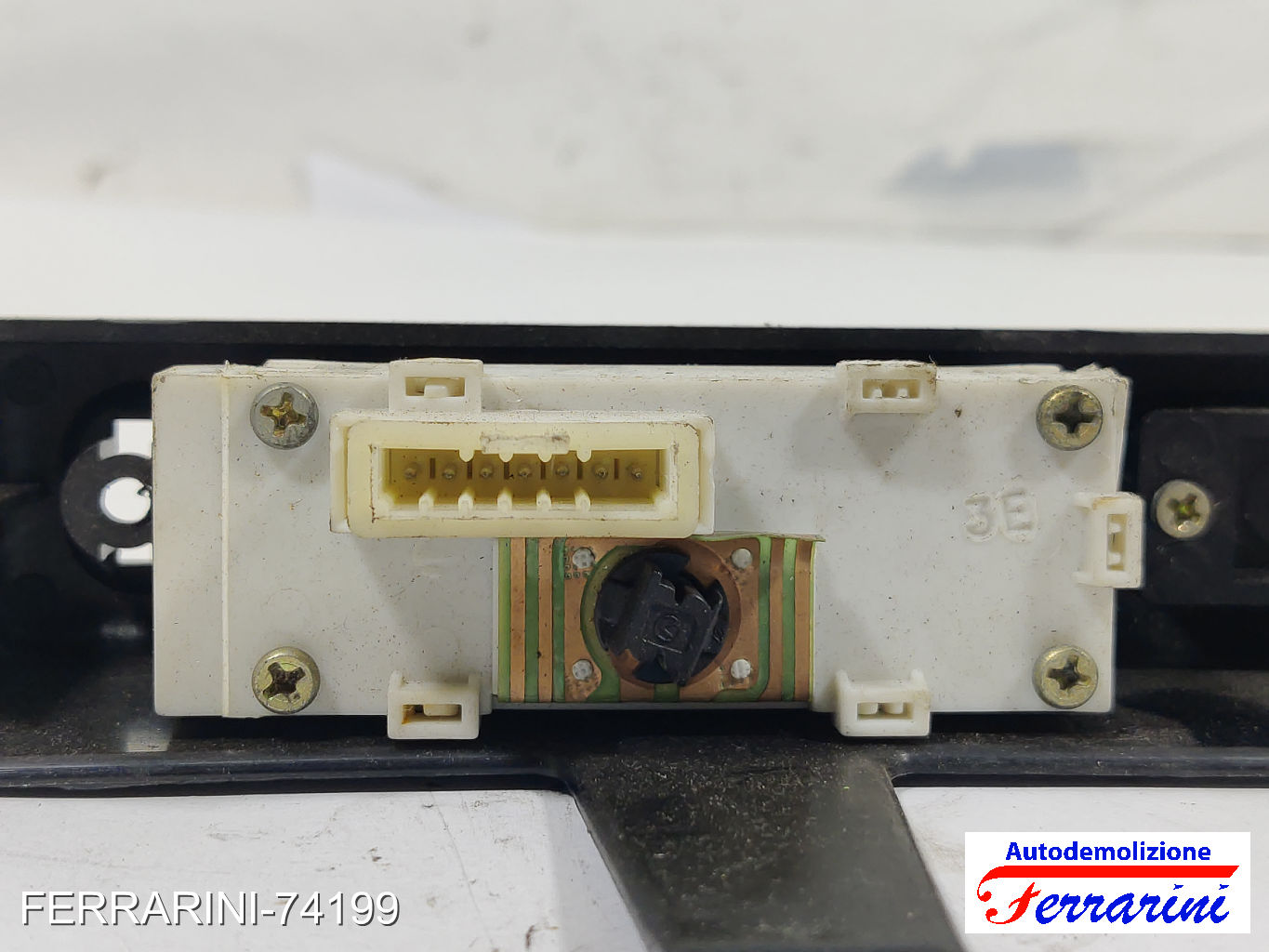 Pulsantiera centrale orologio FIAT UNO 146 1984-1995 181527980, 181449680