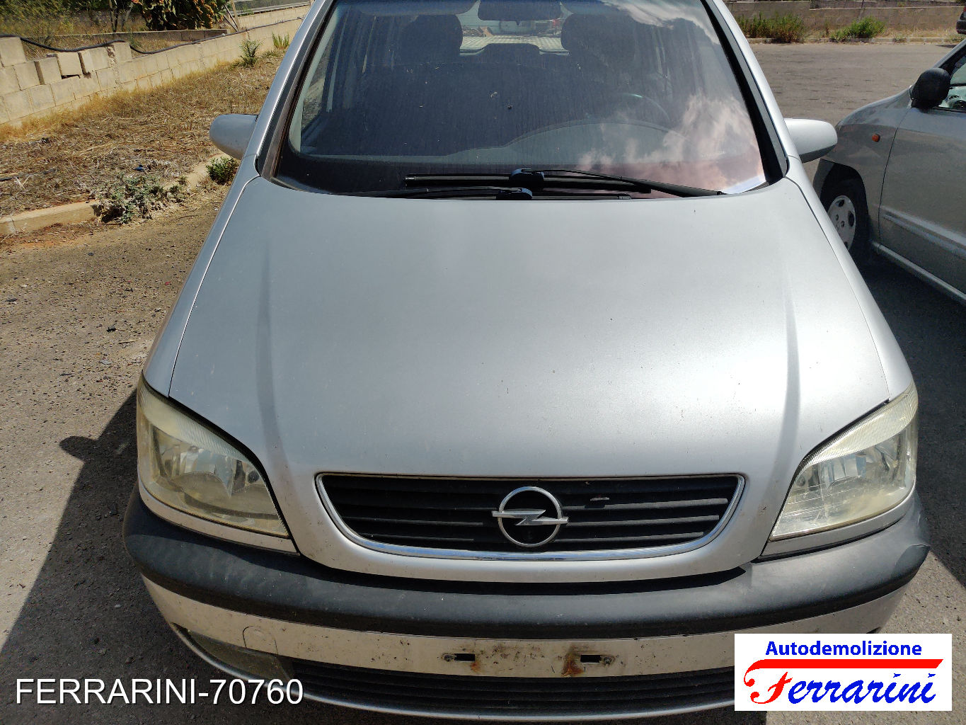 Opel Zafira A 74
