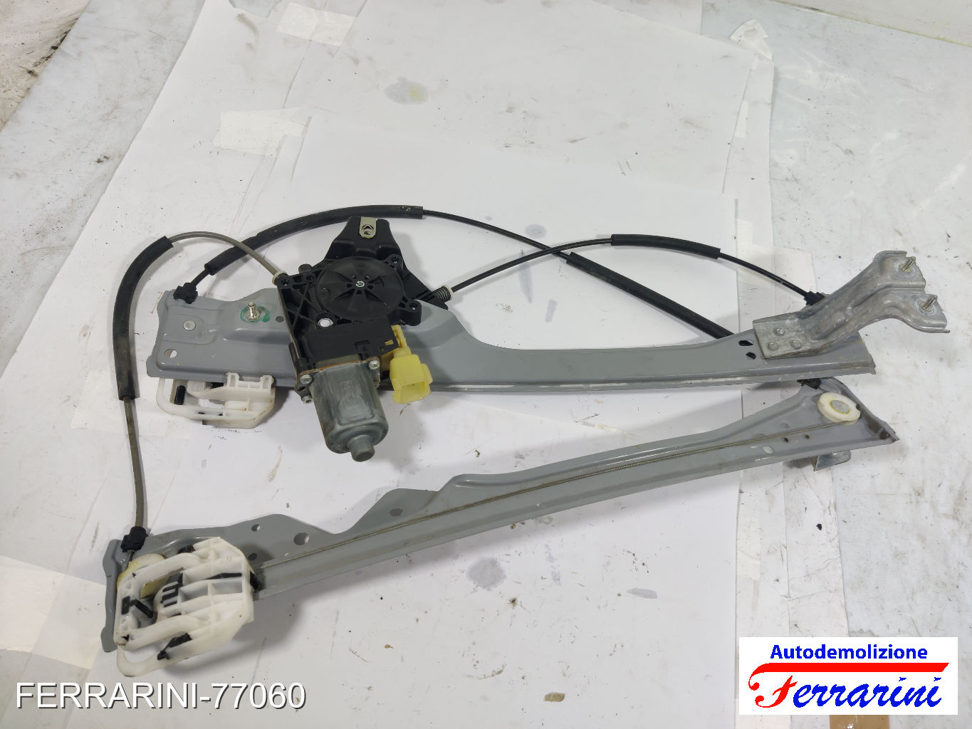 Alzavetro FORD EDGE 2015-2018 destro, dx, frontale, anteriore FT4Z5823208H