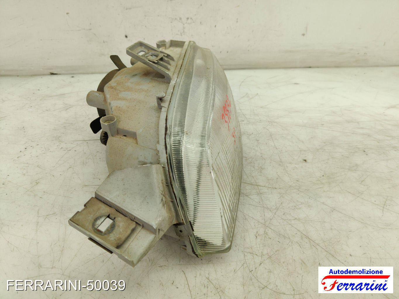Faro Anteriore FIAT PUNTO 176 1996-2000 sinistro, sx 46402650, 46402660