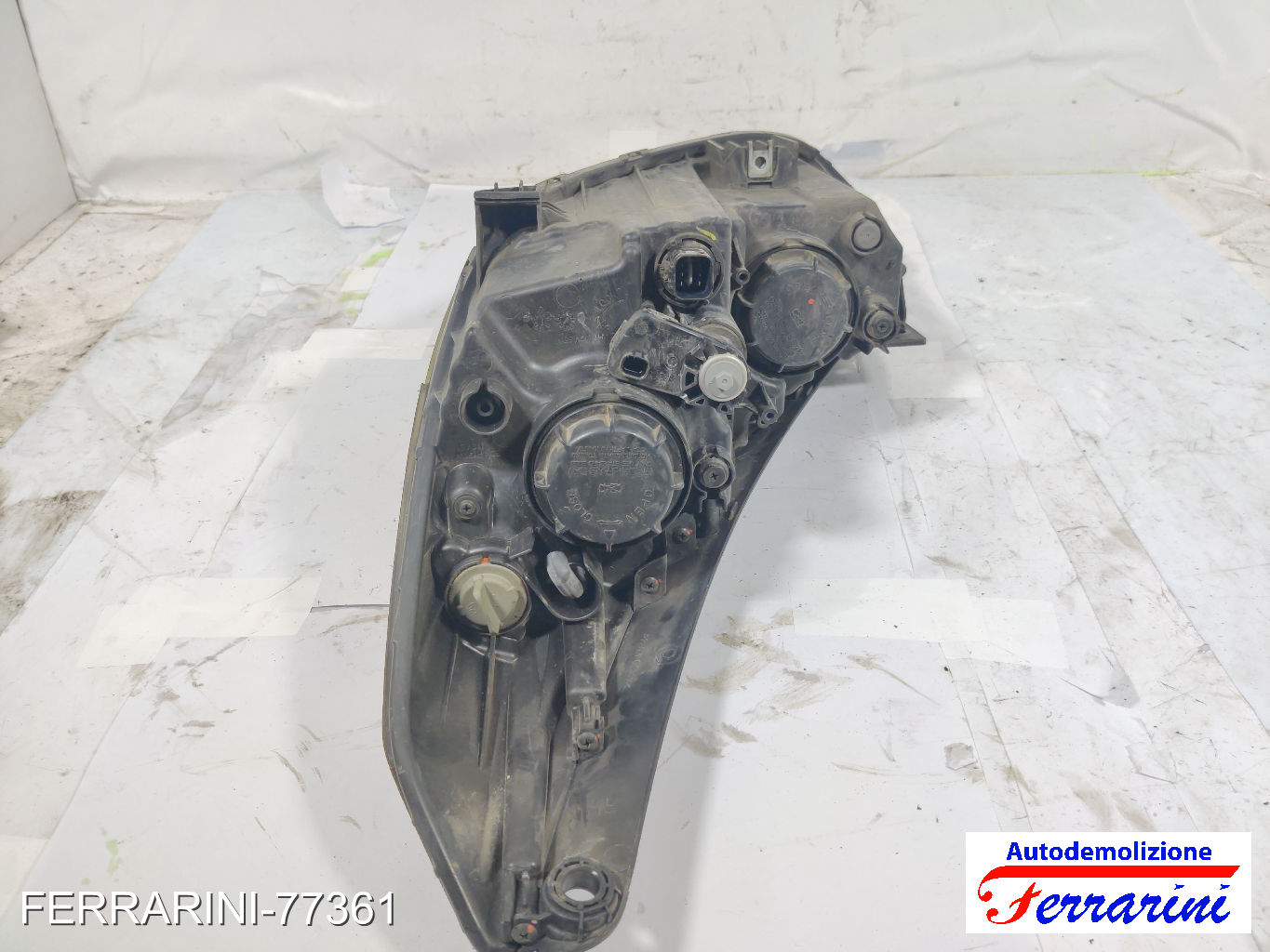 Faro Anteriore HYUNDAI IX35 EL, ELH, LM 2010-2015 destro, dx 10