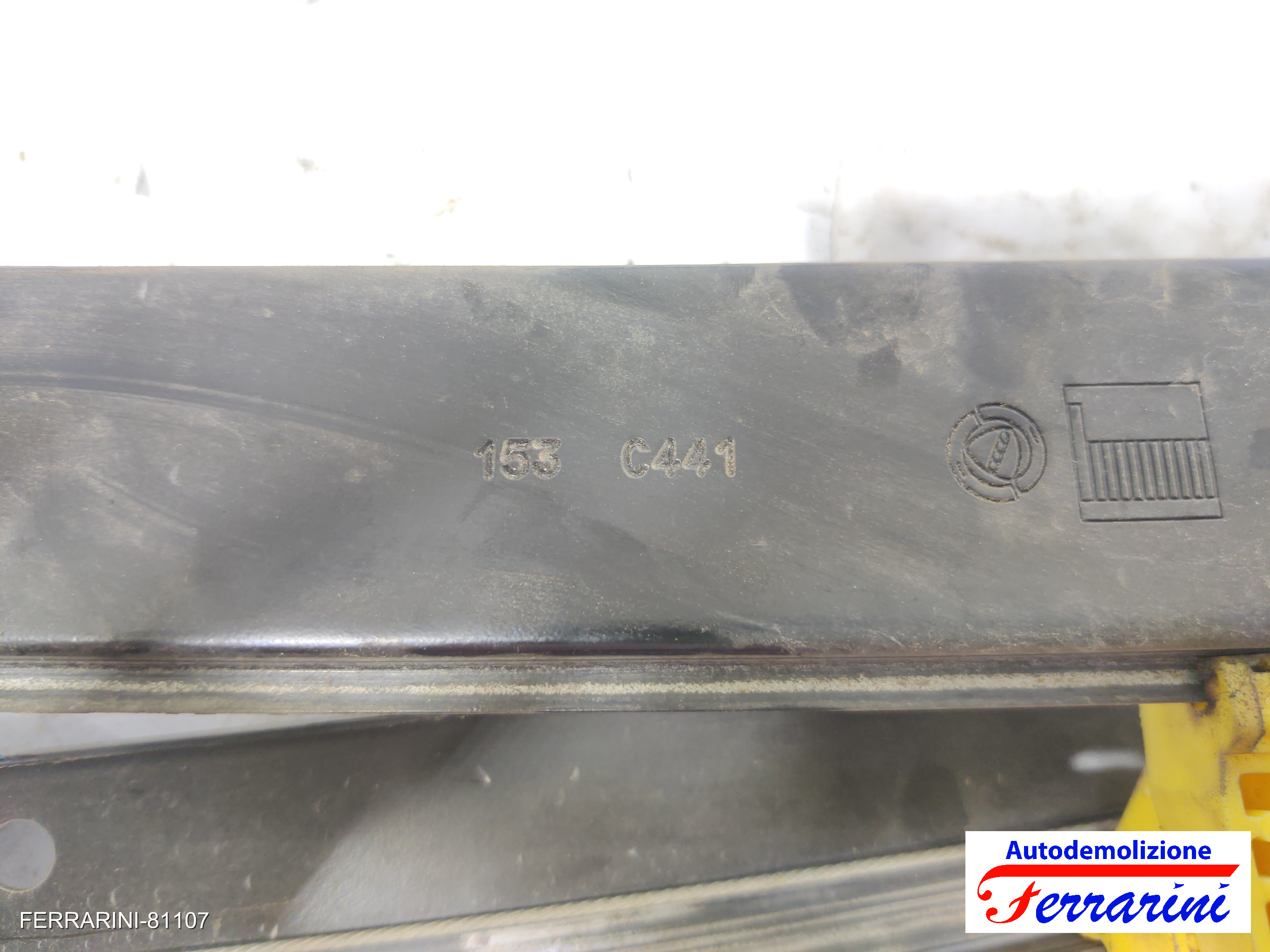 Alzavetro LANCIA YPSILON 843 2003-2011 destro, dx, frontale, anteriore
