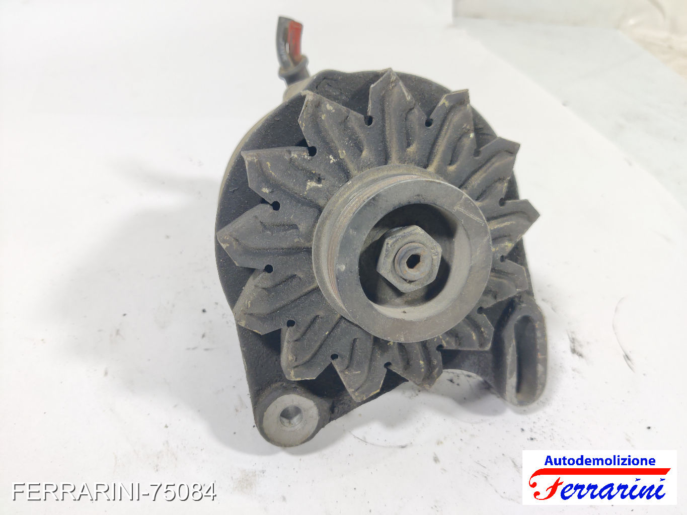 Alternatore FIAT PANDA 141 900 1992-1996 63320040, AA125R