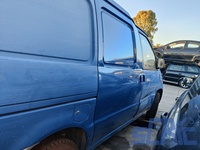 Nissan Vanette HC 23 2.3 D 75CV 1994-2002