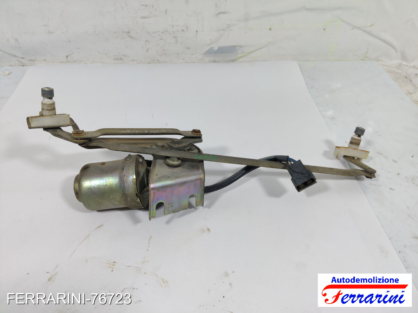 Spazzacqua Motorino Tergicristallo FIAT 126 126 1977-1987 anteriore, frontale 10