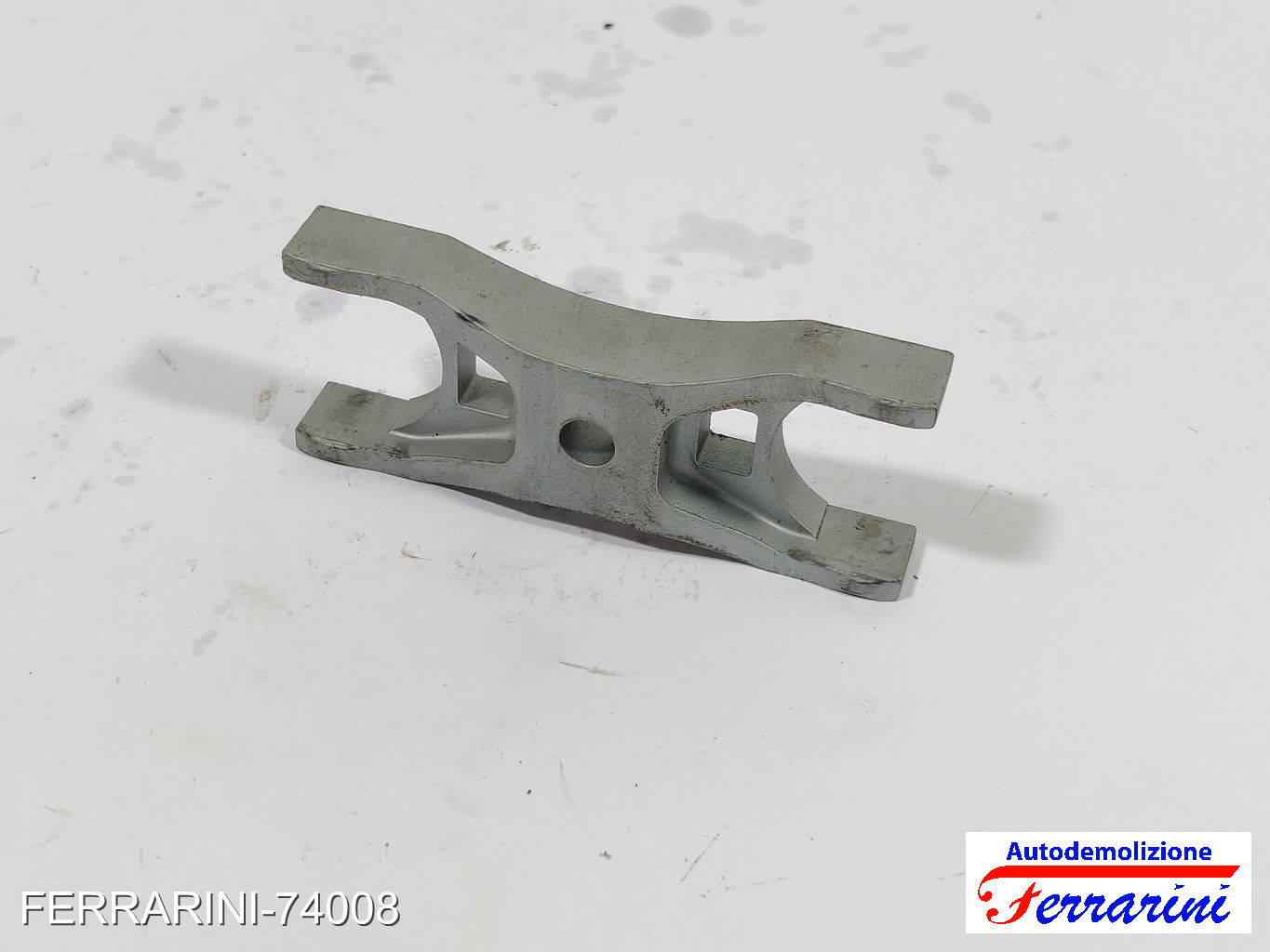 staffa Supporto iniettore CRBC VW GOLF 7 5G1, BE1, BE2, BQ1 2.0 TDI 2012-2020