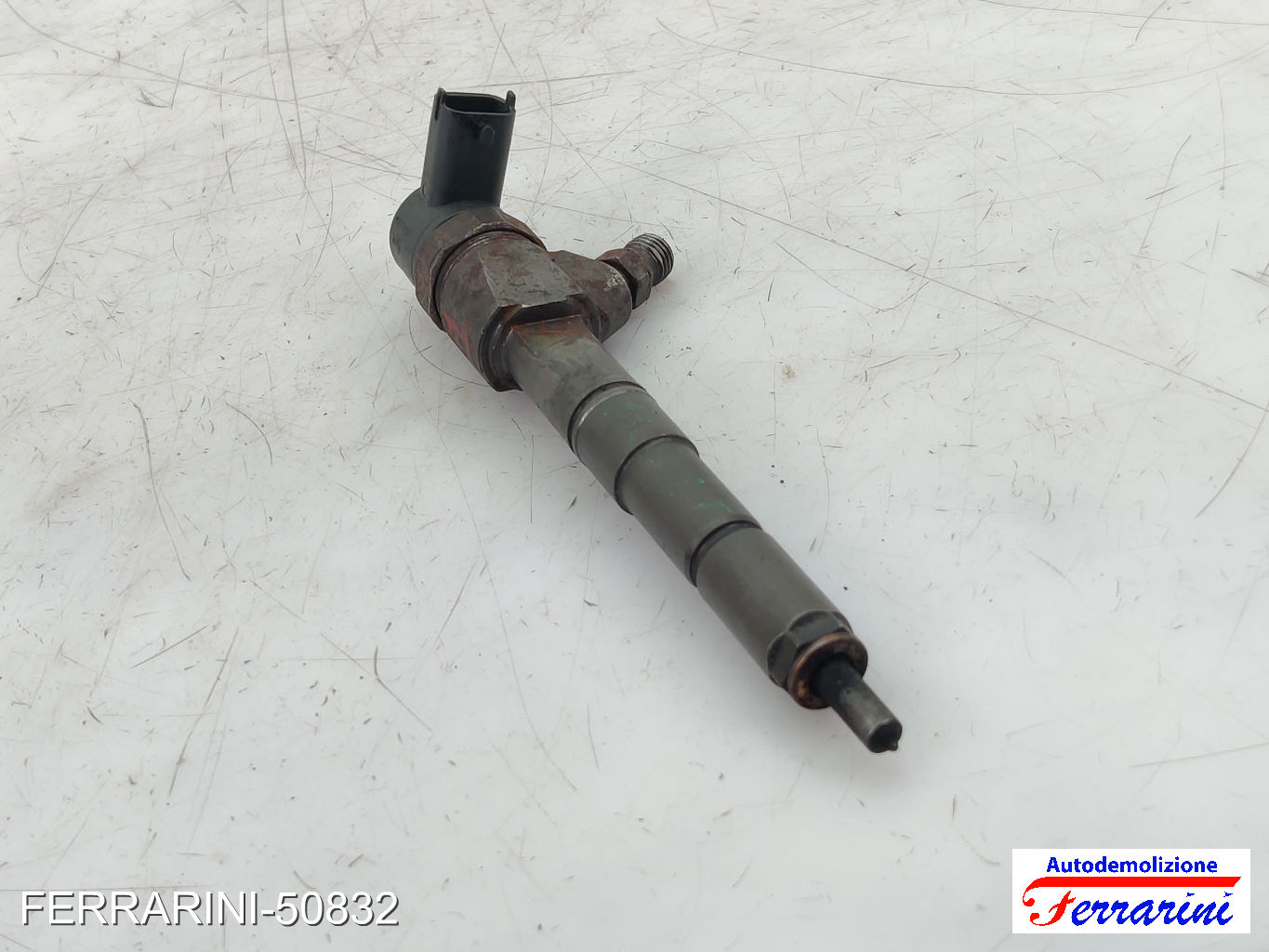 Iniettore ALFA ROMEO 159 939 1.9 JTDM 16V 2005-2011 0445110243, 881CCKAAA