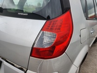 Renault Scenic 2 JM0/1 1.5 DCI 106CV 2005-2008