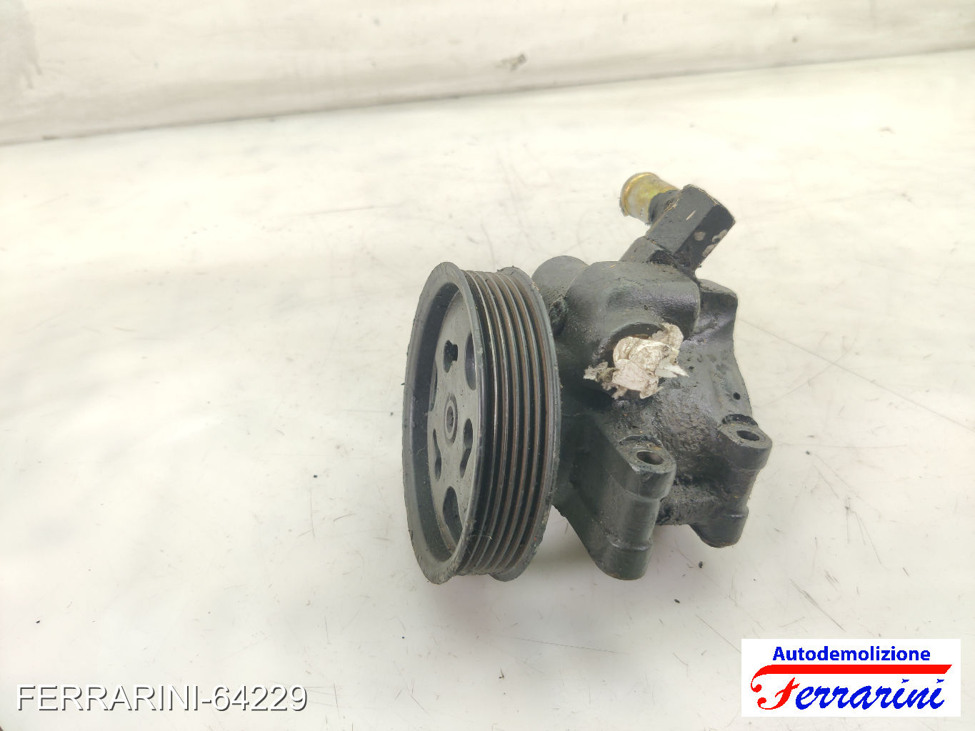 Pompa Servosterzo FORD FIESTA 5 JD, JH 1.4 16V 2001-2008 1062489, 1416165