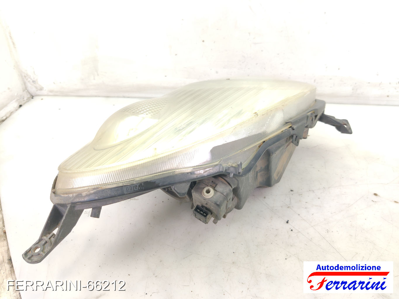Faro Anteriore NISSAN MICRA 3 K12 2003-2010 sinistro, sx 26060AX700, 26060AX600