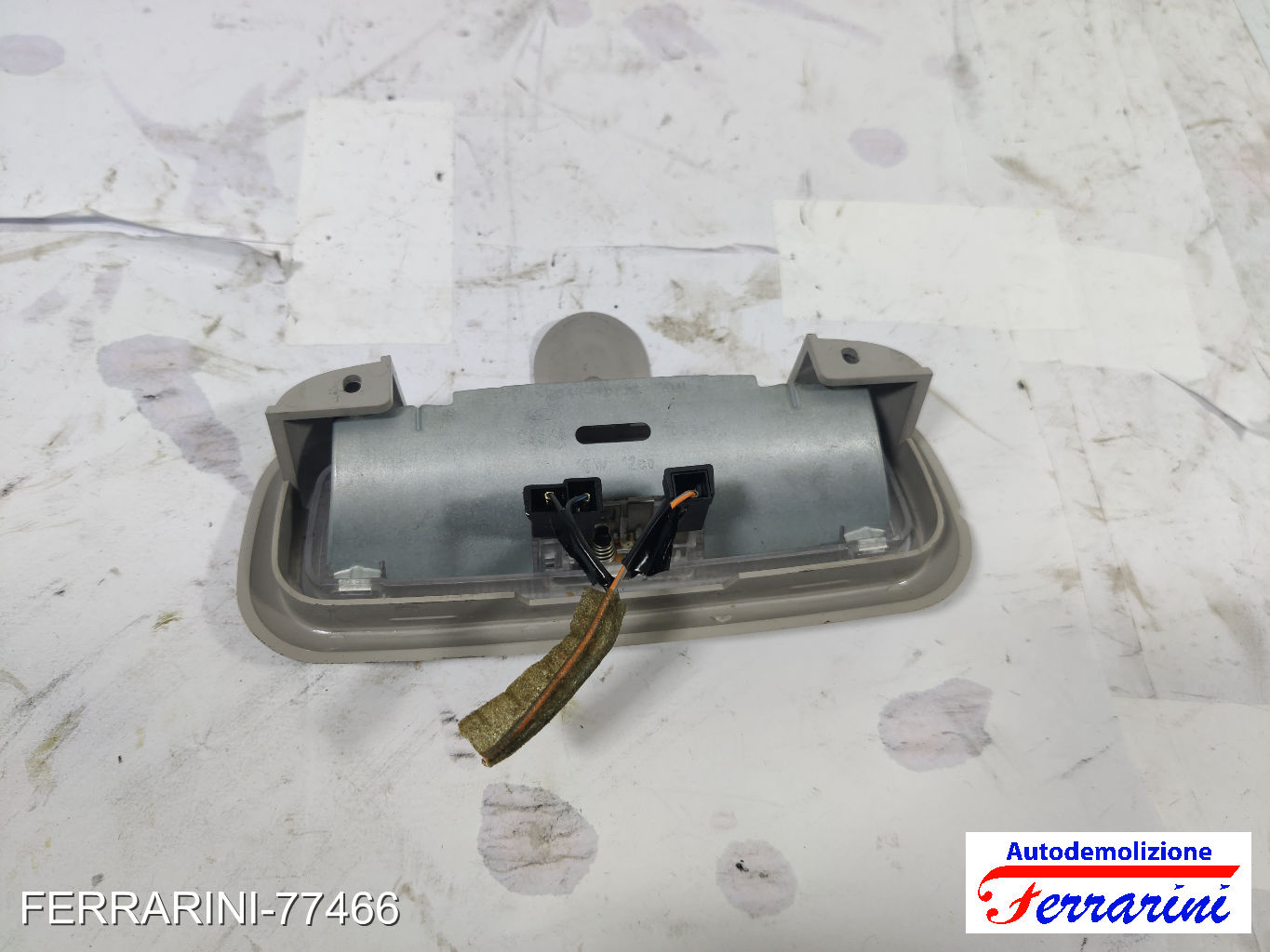Plafoniera FORD FOCUS SW DNW 1999-2004 anteriore, frontale centrale, ant