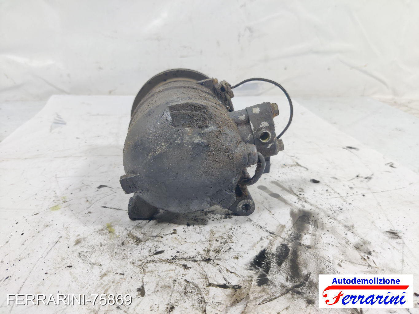 Compressore Clima NISSAN VANETTE C22 2.0 D 1991-1995 9260029C00, 5064912190