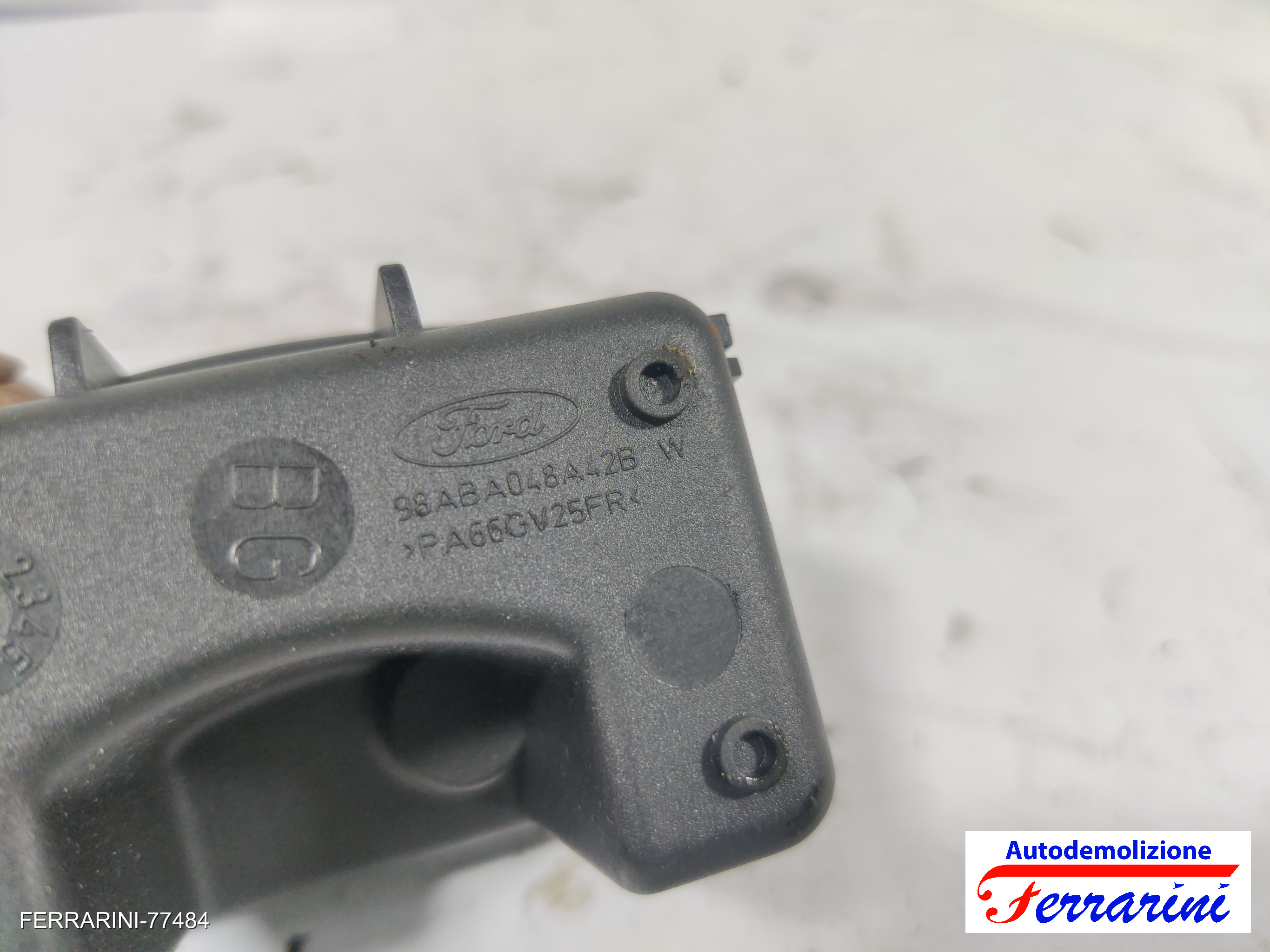 Posacenere FORD FOCUS SW DNW 1999-2004 98ABA048A42BW 6